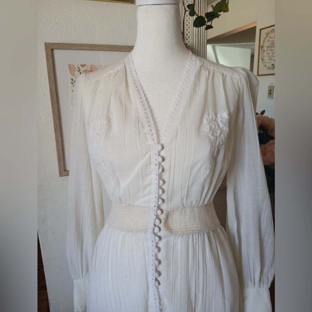 Vintage 1970s Wedding Dress -  Gunne Sax Style Cottagecore Wedding Dress Size 2 - Picture 2 of 10